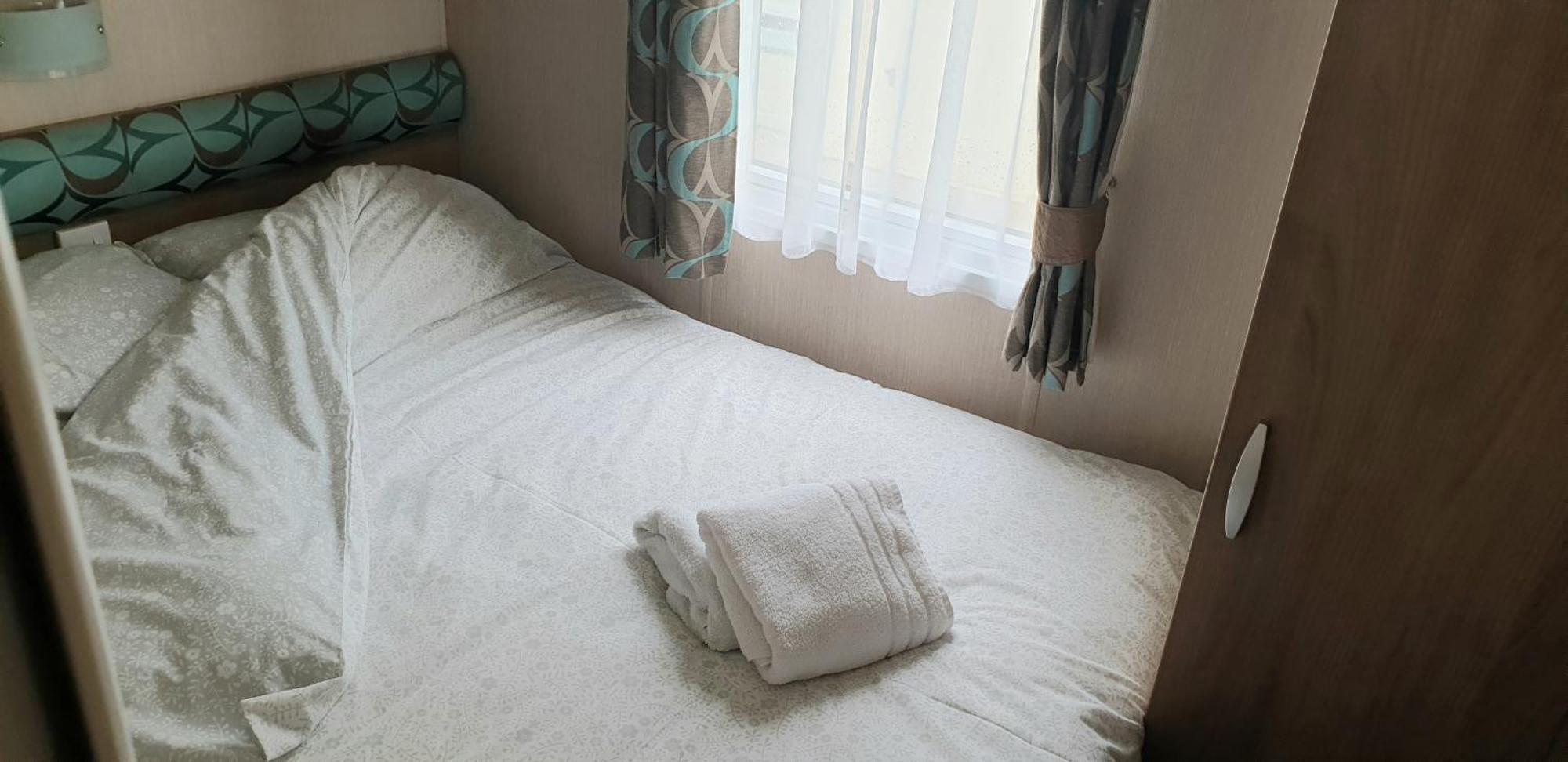 Lakeside Cotswold Holiday Home Cirencester Room photo